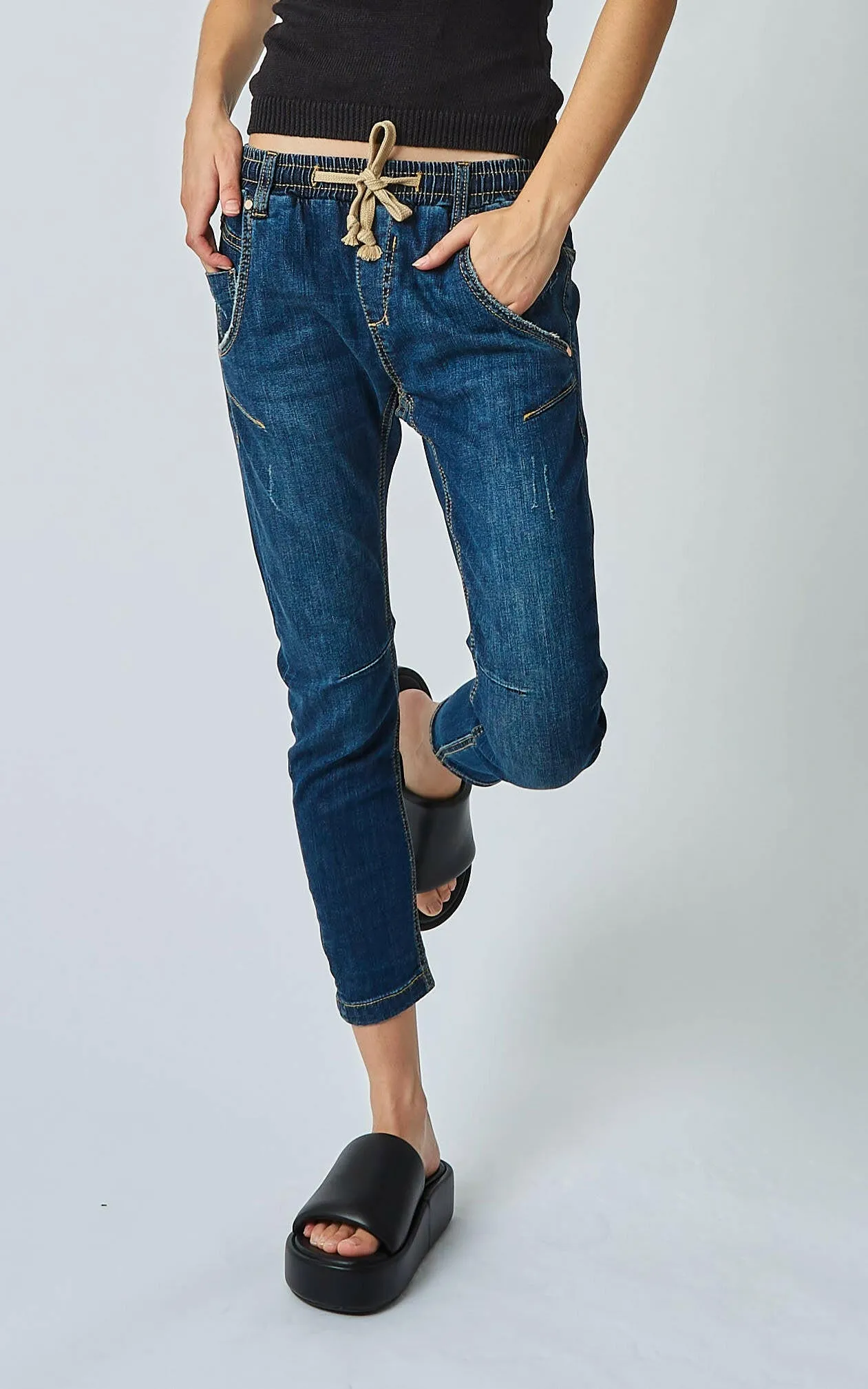 Active Astro Jeans