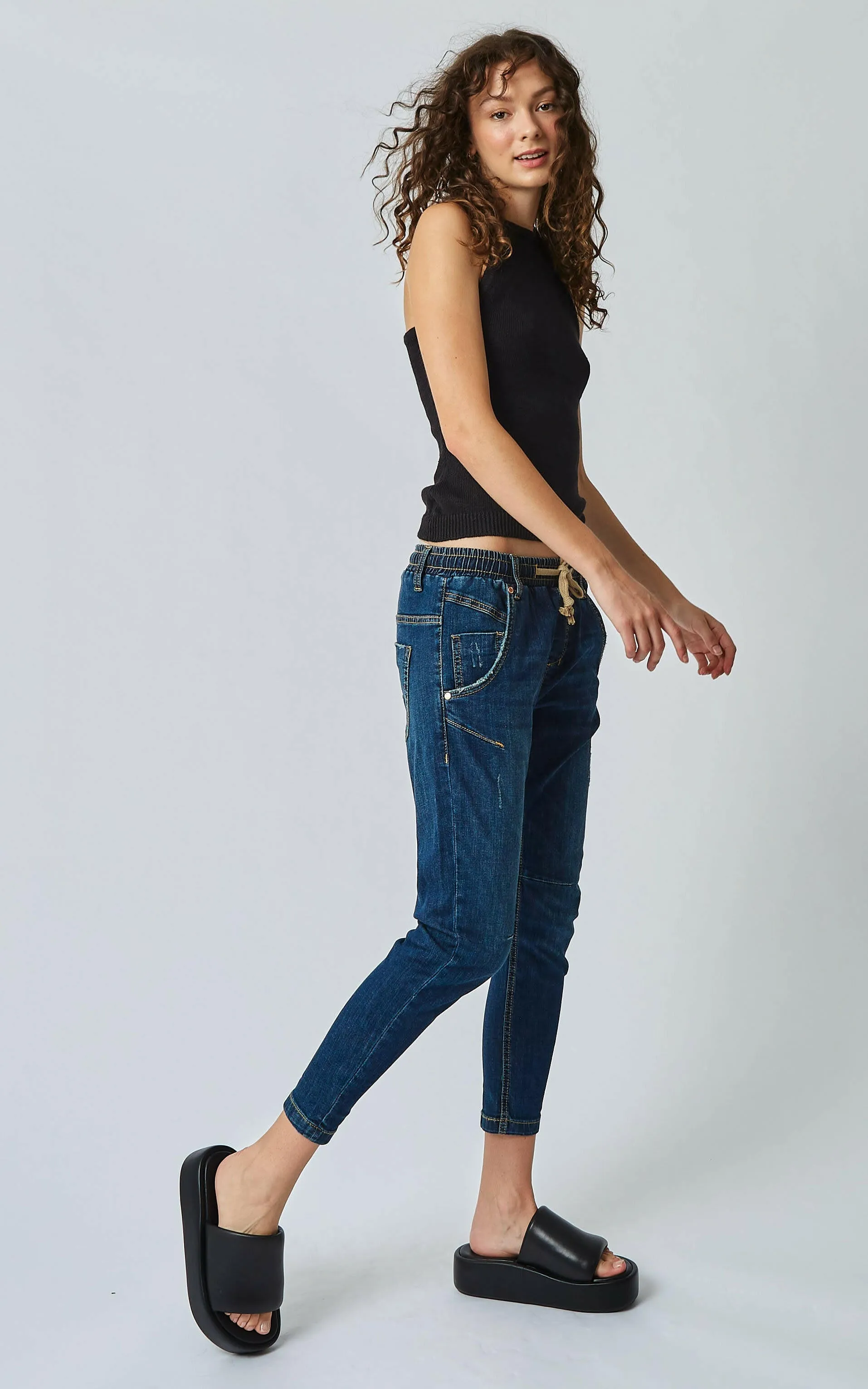 Active Astro Jeans