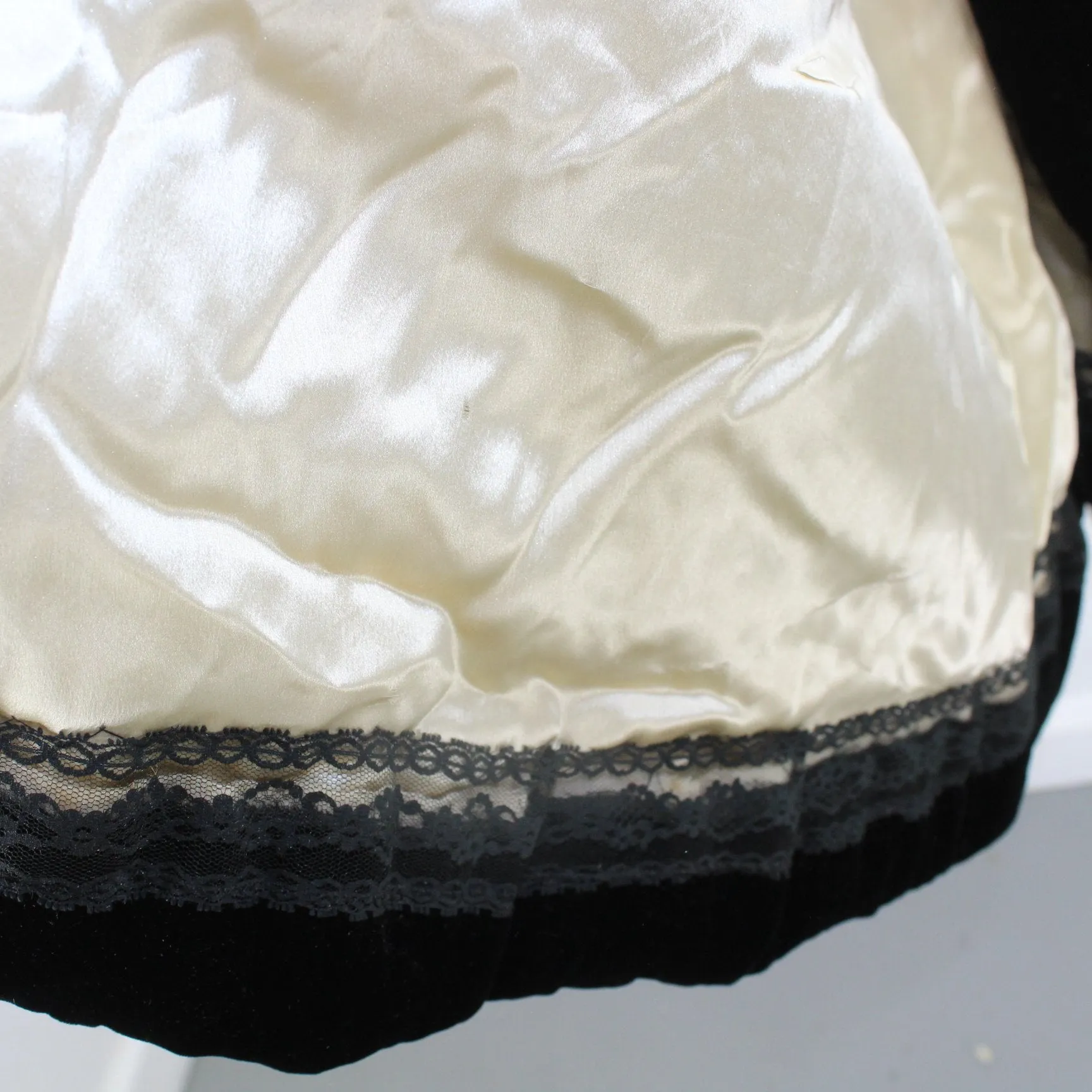 Antique Black Velvet Coat Cream Fur Collar Charles Inc Springfield Hartford