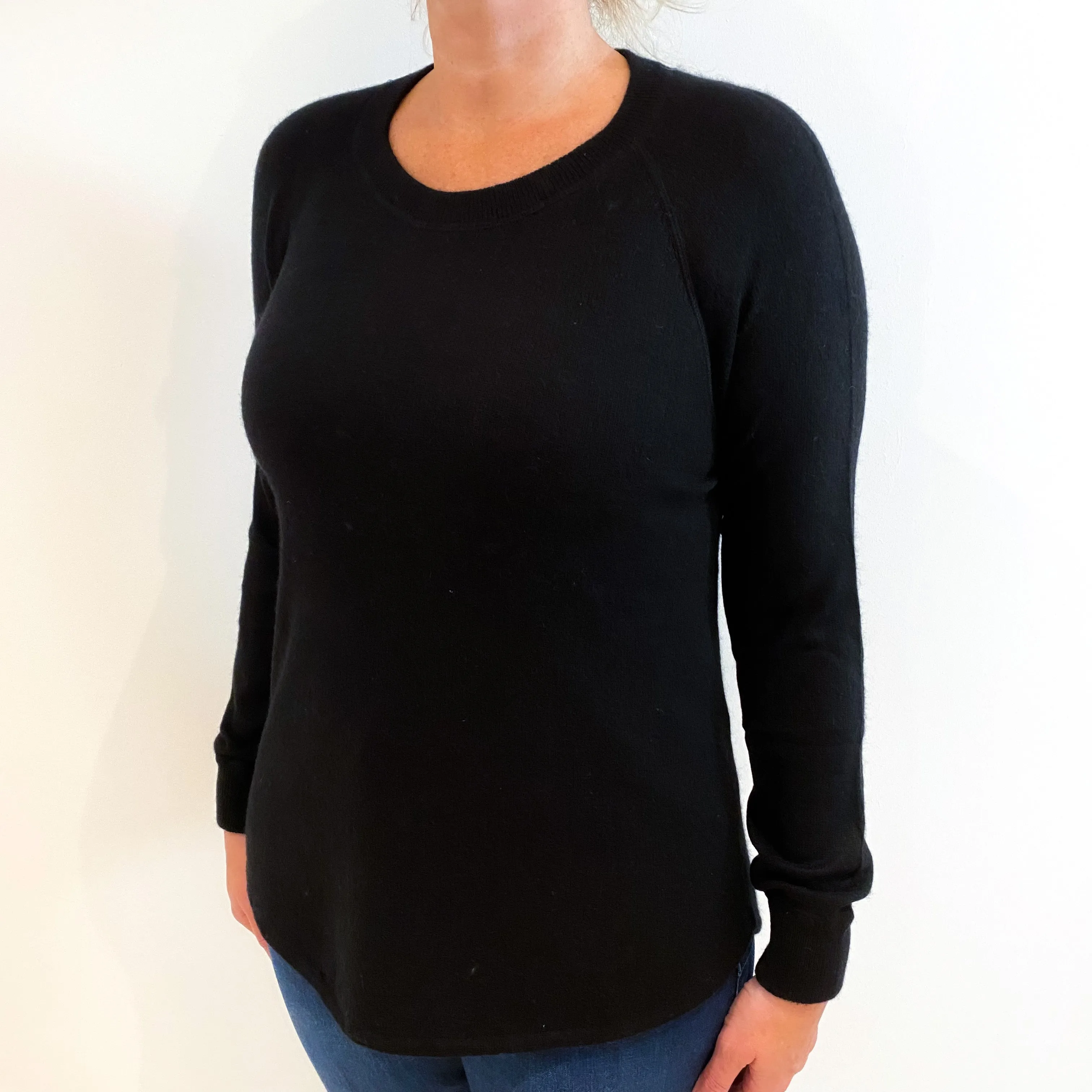 Black Scoop Hem Cashmere Crew Neck Jumper Large