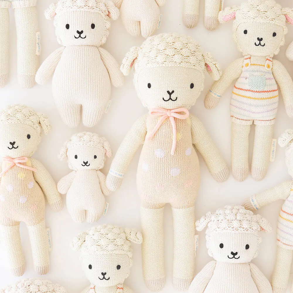 CUDDLE KIND BABY ANIMAL | BIG LAMB
