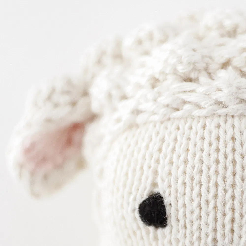 CUDDLE KIND BABY ANIMAL | LAMB