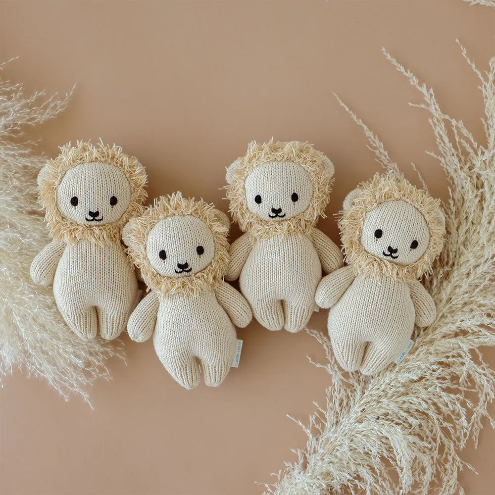 CUDDLE KIND BABY ANIMAL | LION
