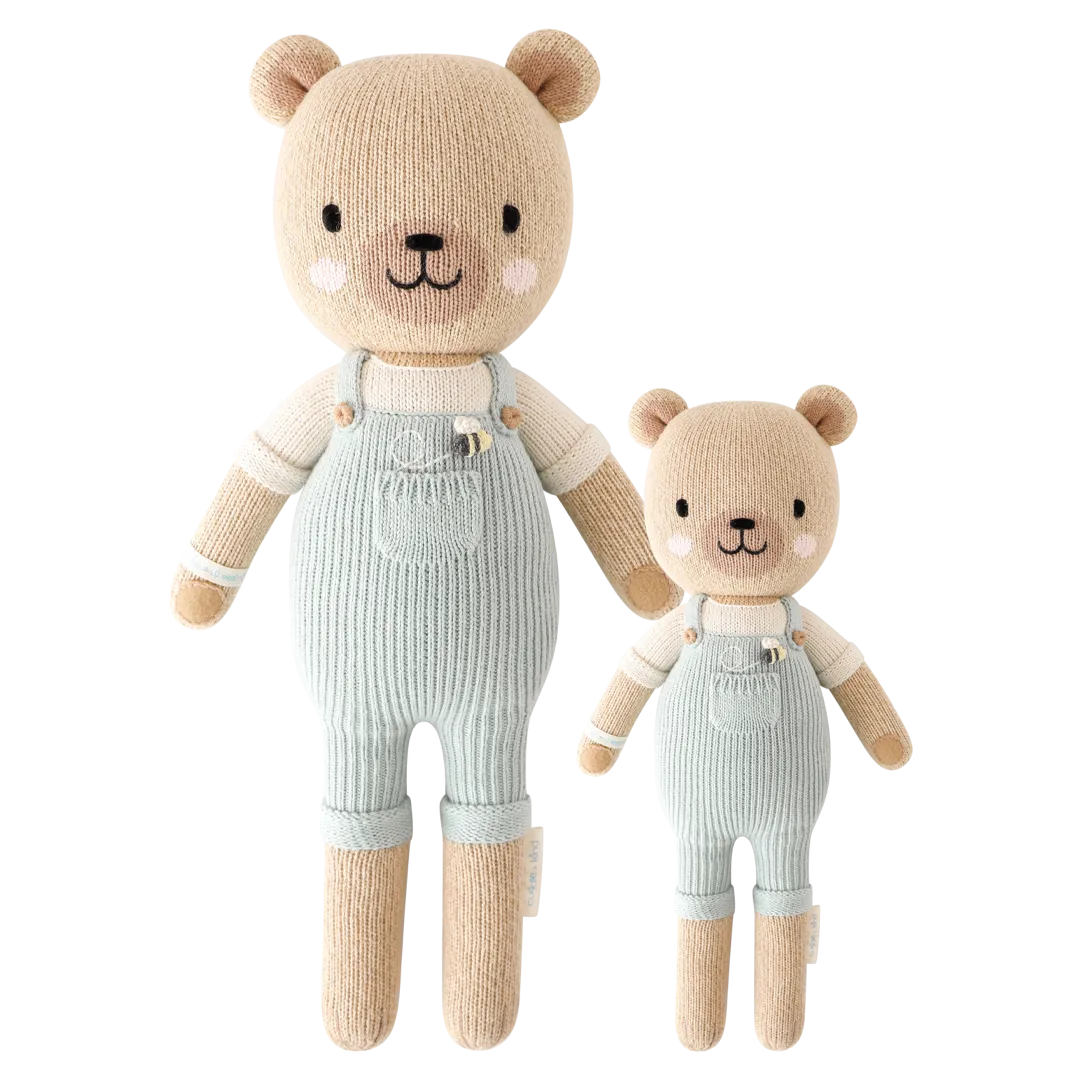 CUDDLE KIND | CHARLIE THE HONEY BEAR