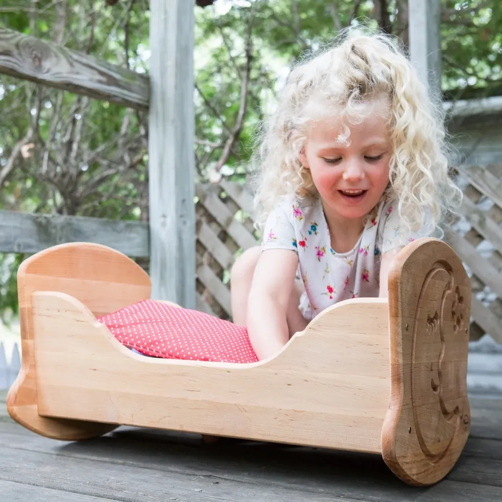 Drewart Moon Cradle & Bedding