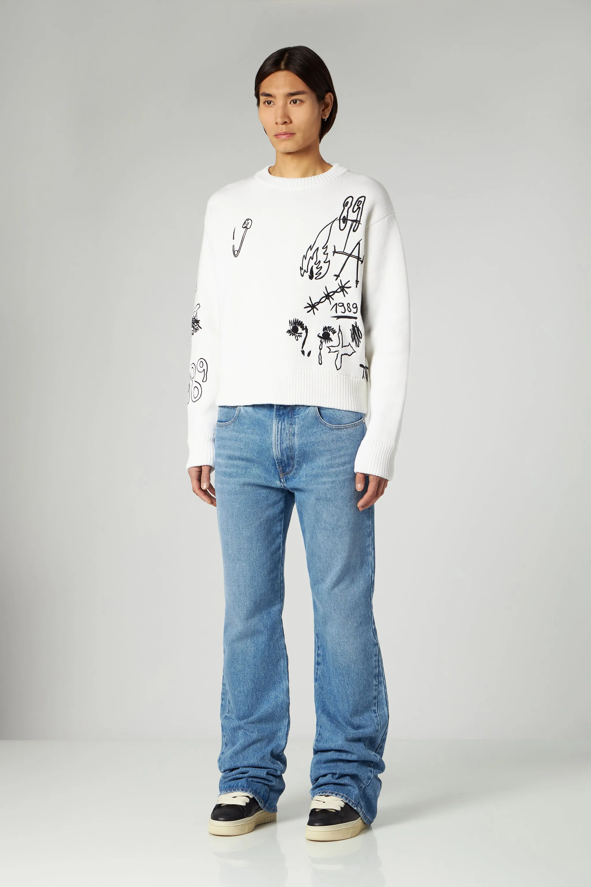 Embroidery Crop Knit Round Neck