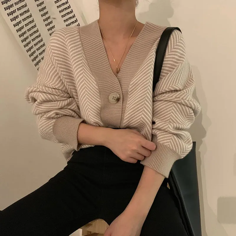 Herringbone Weaving Patter & Solid Trims Classic Cardigan