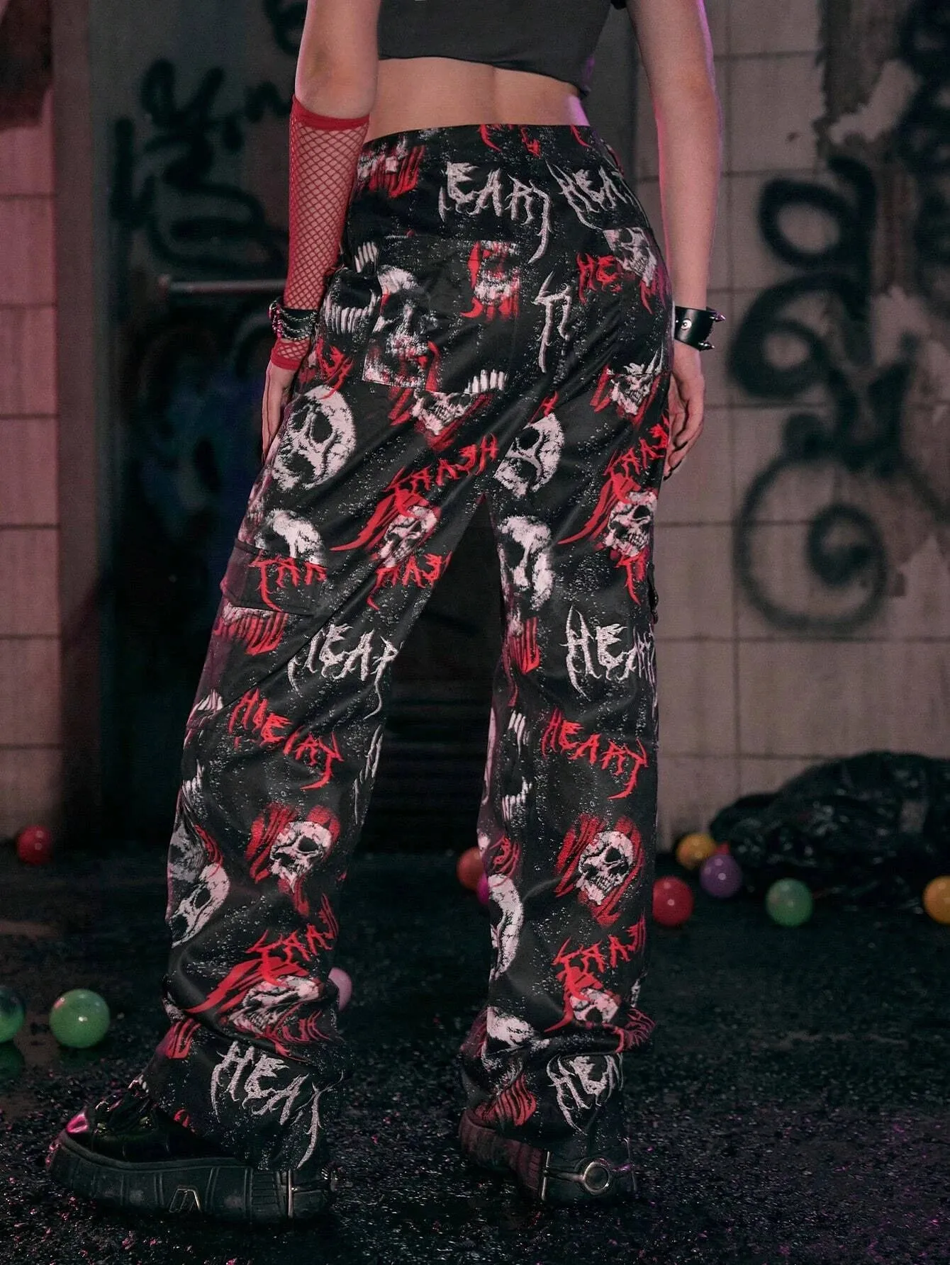 Letter Graphic Casual Cargo Pants