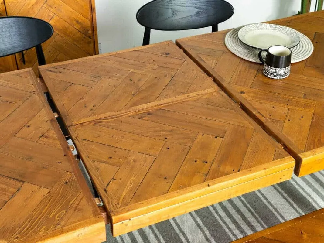 Mode 180-240cm Extendable Dining Table