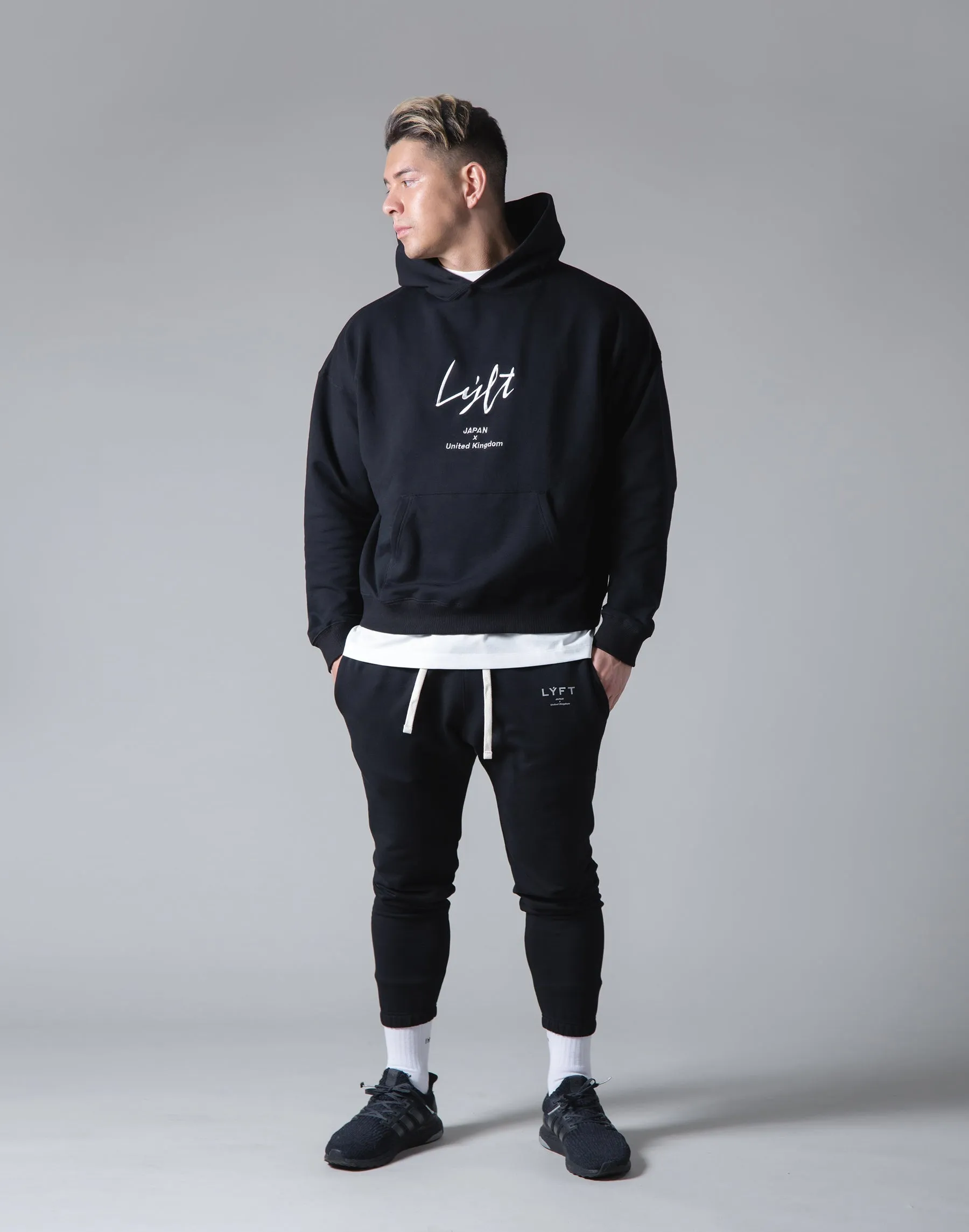 Script Logo 2Way Stretch Warm Pullover Hoodie - Black