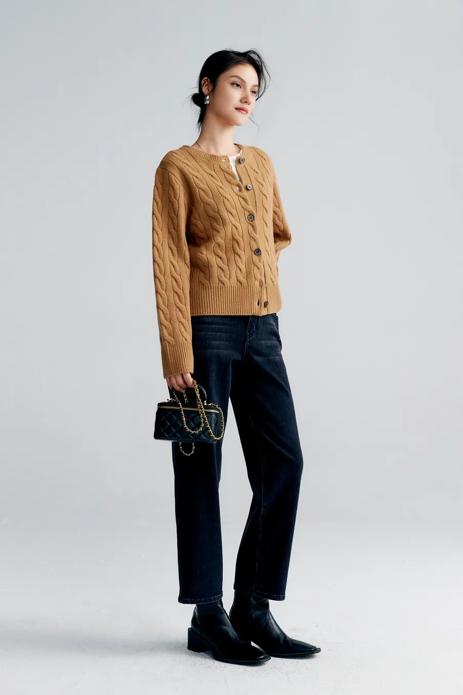 Vintage 100 Wool Cable Knit Cardigan