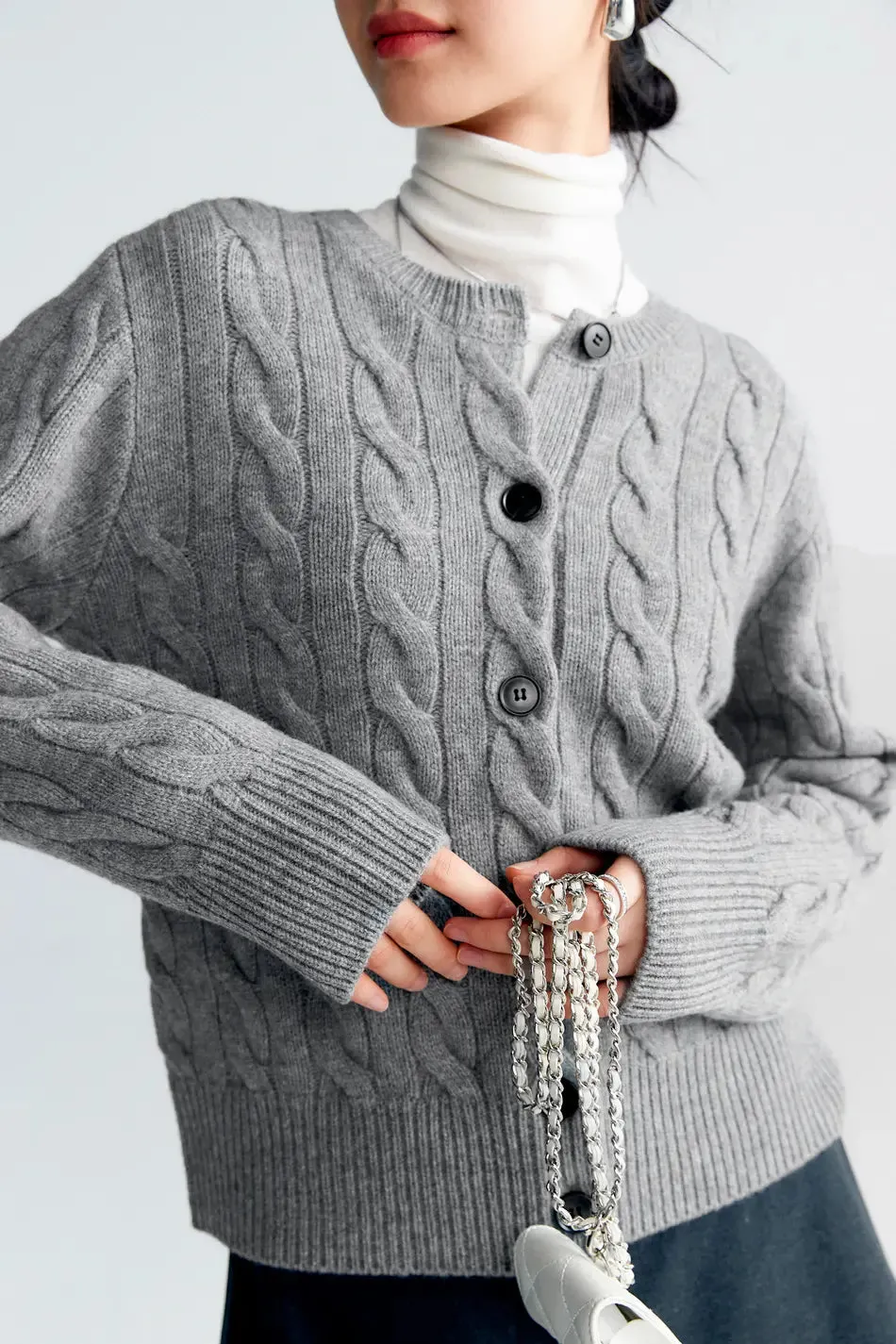 Vintage 100 Wool Cable Knit Cardigan