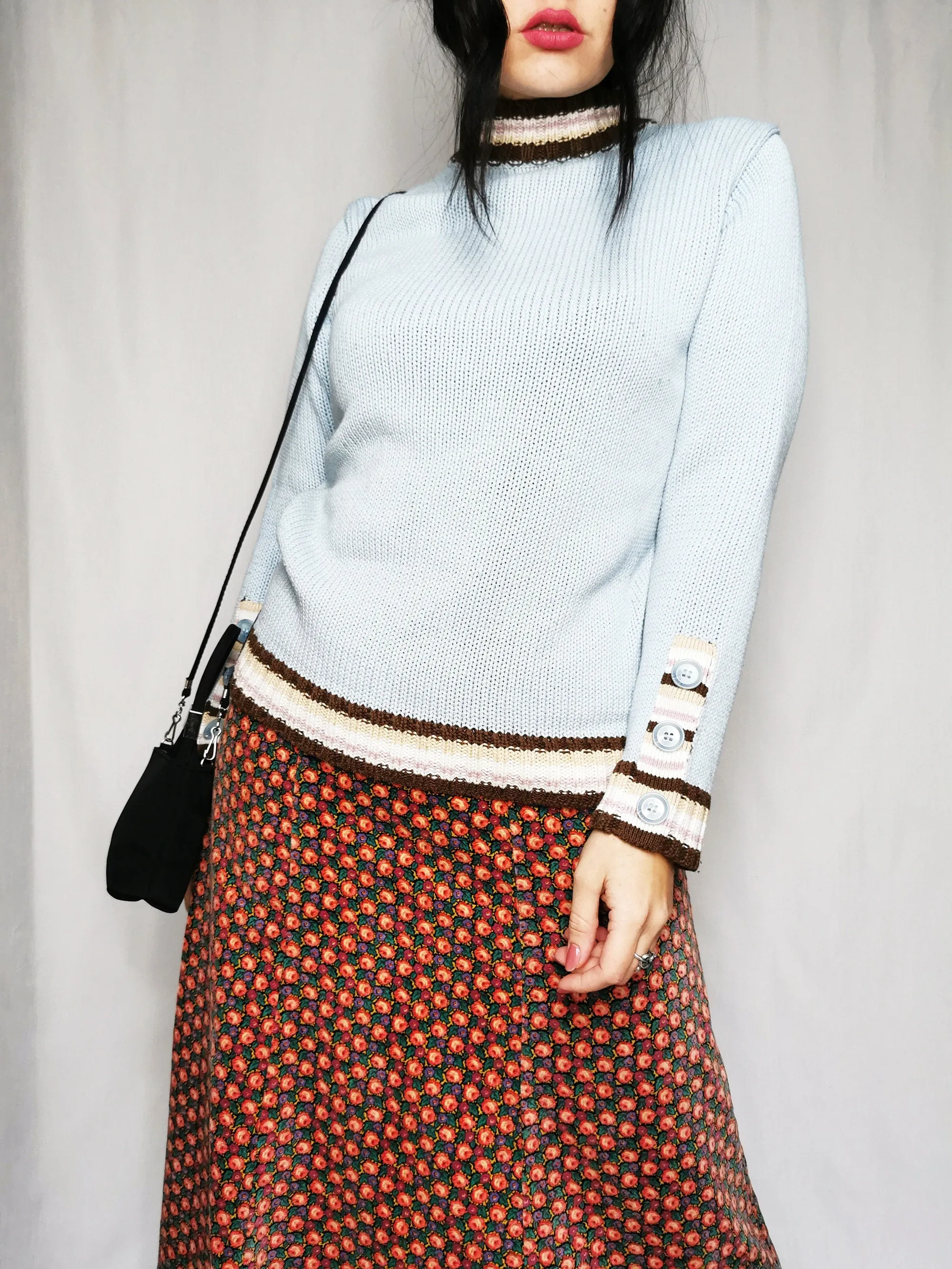 Vintage 90s blue minimalist highneck jumper top