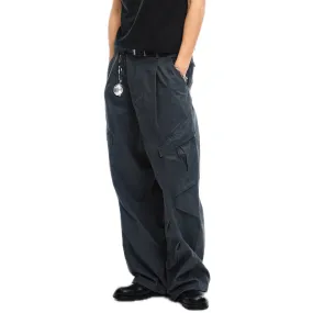 Washed Cargo Pants in Grey