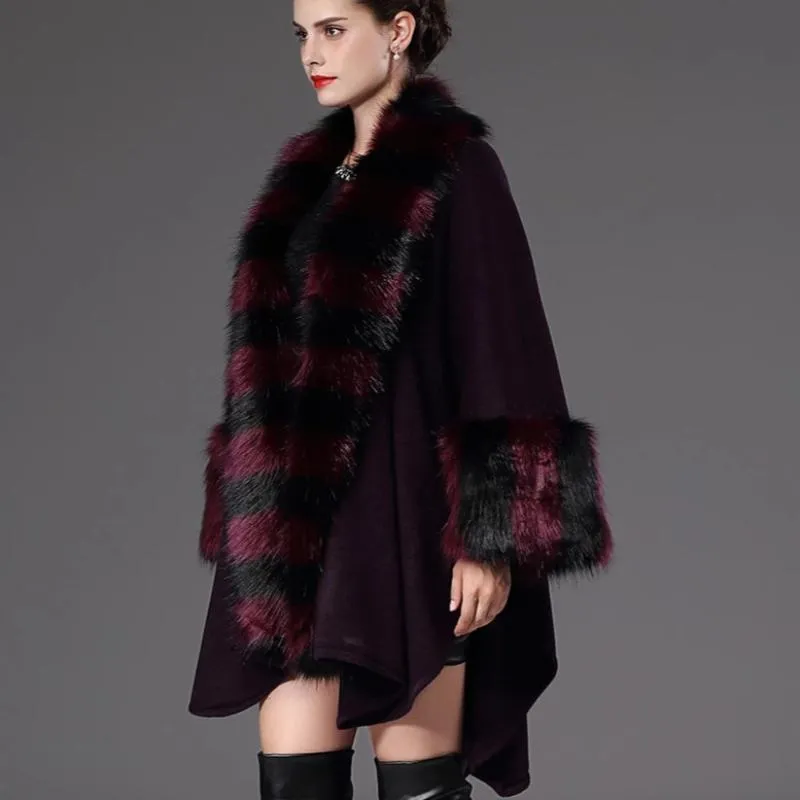 Women's Winter O-Neck Poncho With Thick Warm Faux Fur